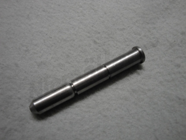 C 05 177 - pivot pin 62mm