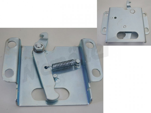 D 77 103 - Closure (for fabric retaining bracket in soft top compartment)