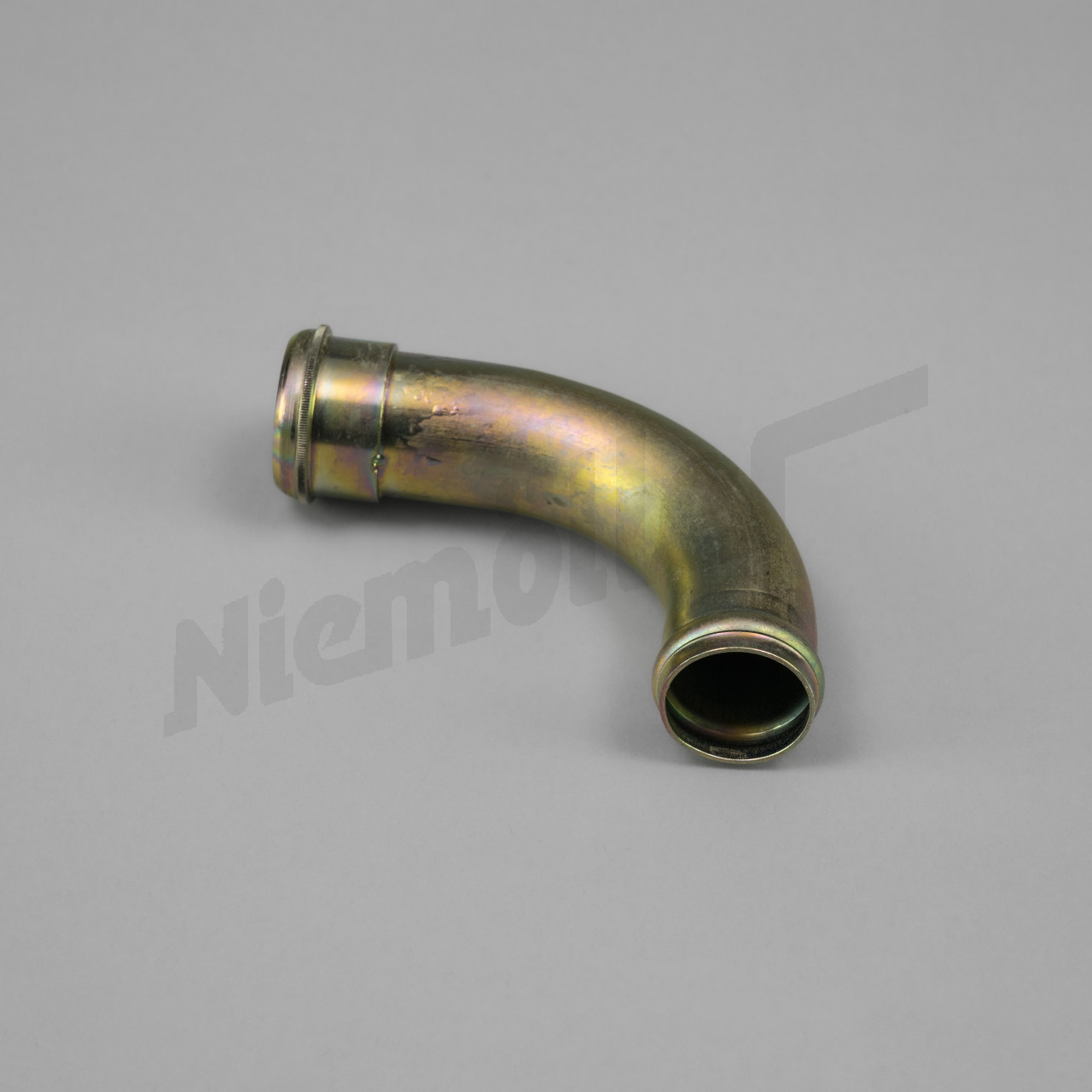 A 01 017 - Cooling water line from radiator to engine