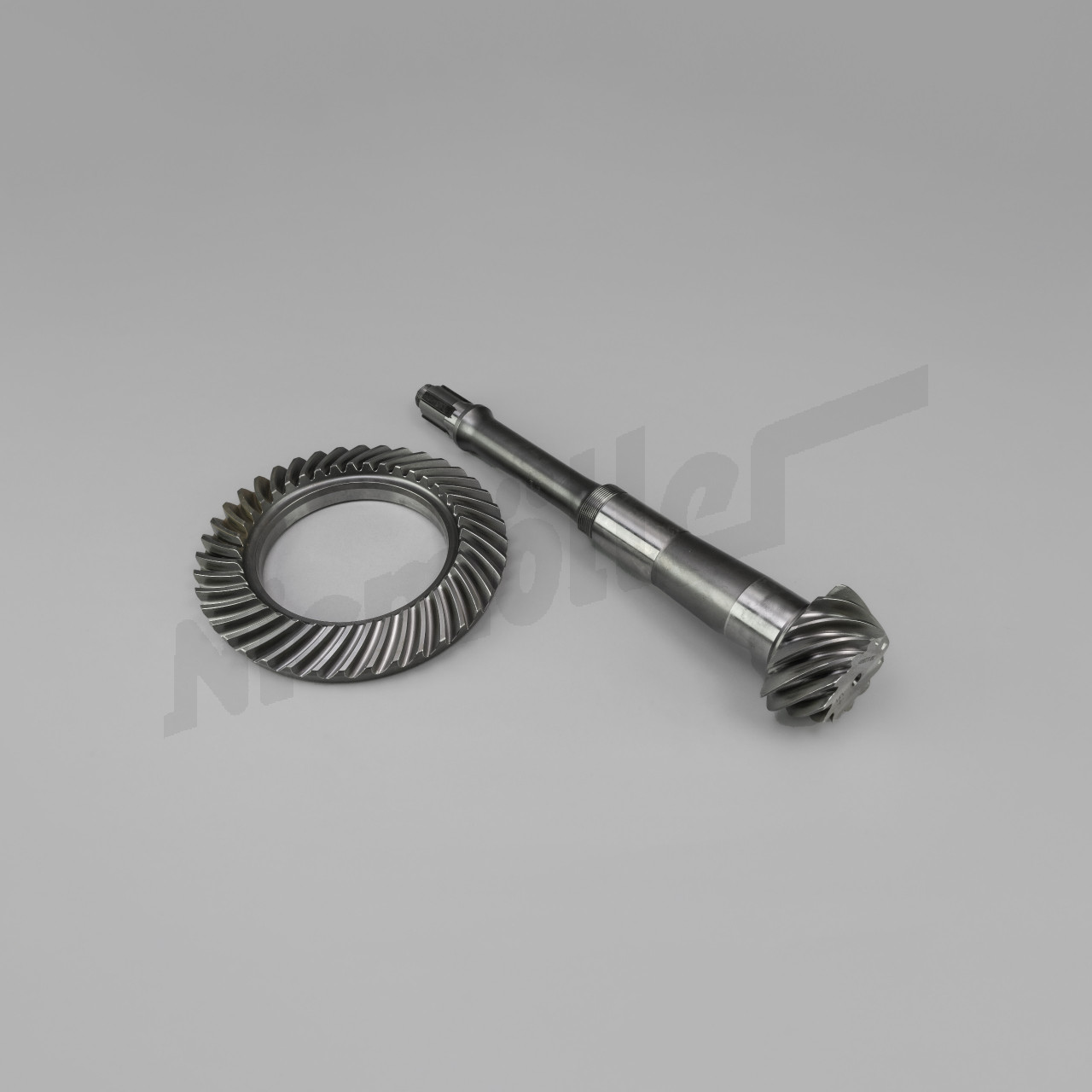 B 35 090 - Napędowa przekładnia stożkowa z kołem koronowym Ü=1:3,64