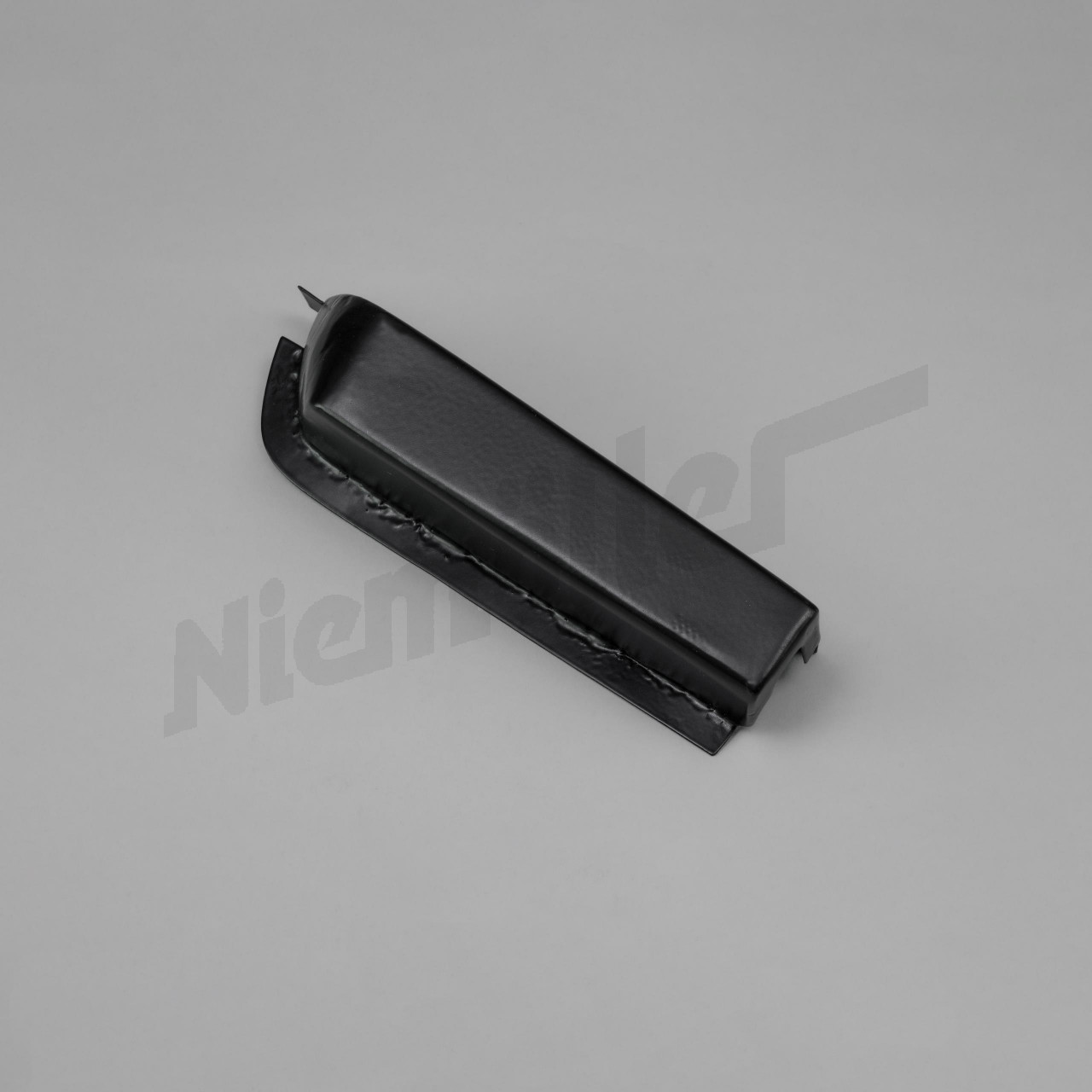 B 68 472 - Cover plate for handbrake - brake cable pull
