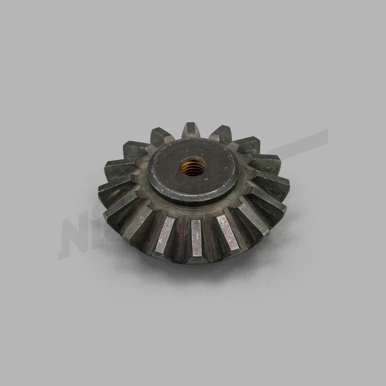 C 35 055 - Koło wału tylnej osi 16 zębów