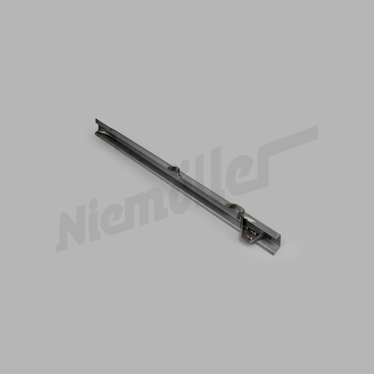 C 61 006b - Side member shell a. r. 220S Coupe, Convertible