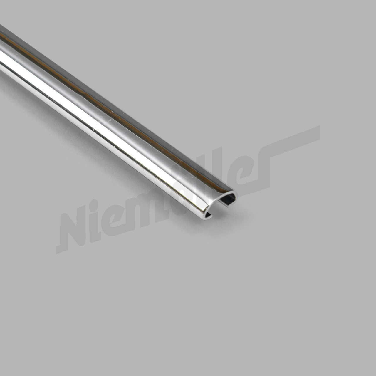 C 68 110 - Barra decorativa a la izquierda en la barra transversal