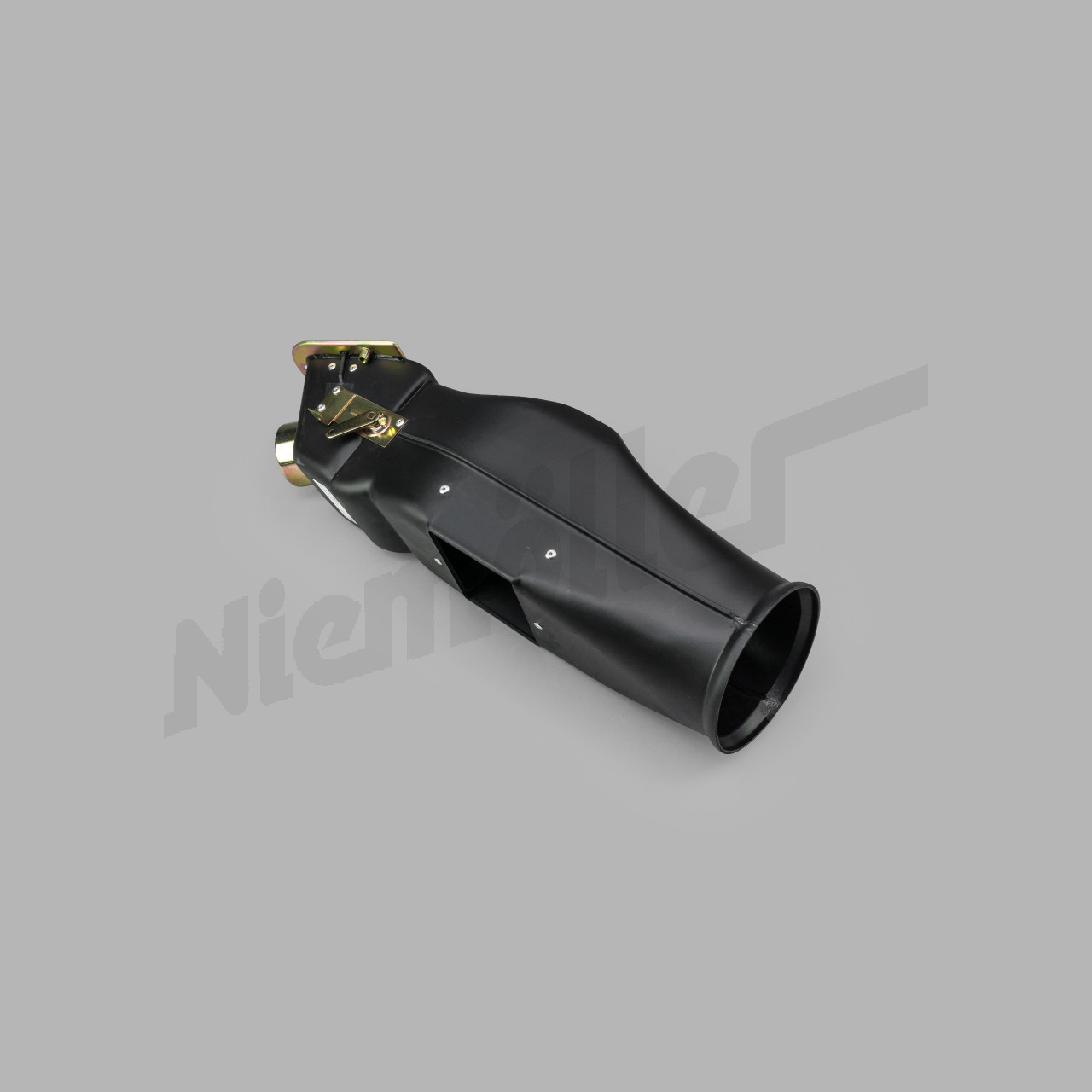 C 83 001a - Przewód wentylacyjny lewy 180-190 Sedan