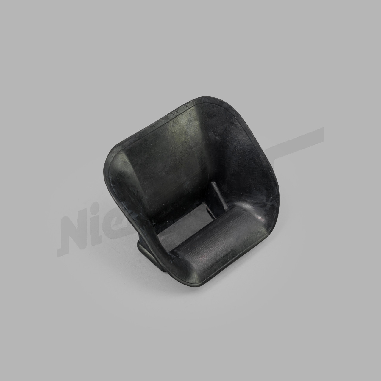 C 88 170b - Polsino sinistro per la trave del paraurti posteriore