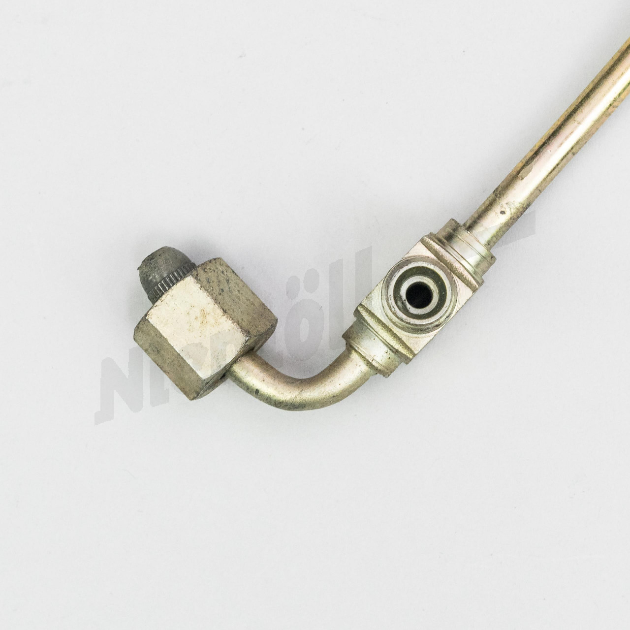 D 08 916 - Línea de combustible