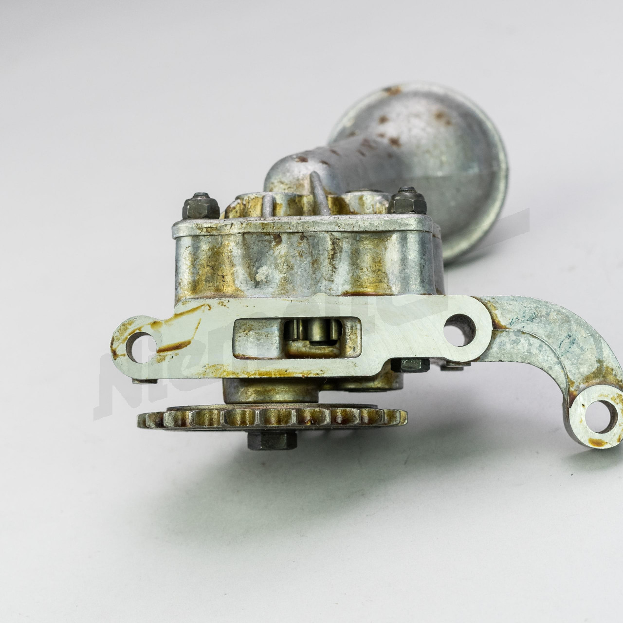 116 180 09 01 Pièce détachée Mercedes-Benz W109