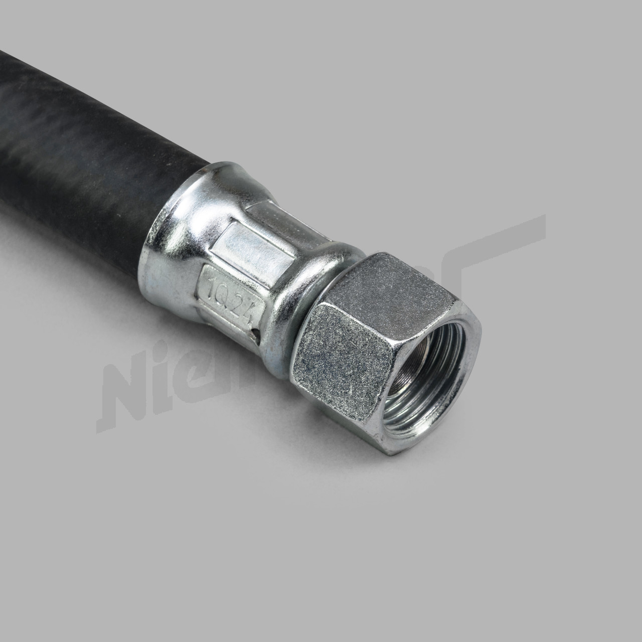 D 18 271 - Wąż do oleju smarowego