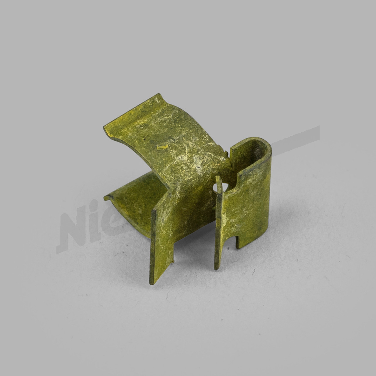 D 29 210 - Zaciski rurowe Przewód łączący z zespołem hamulcowym.