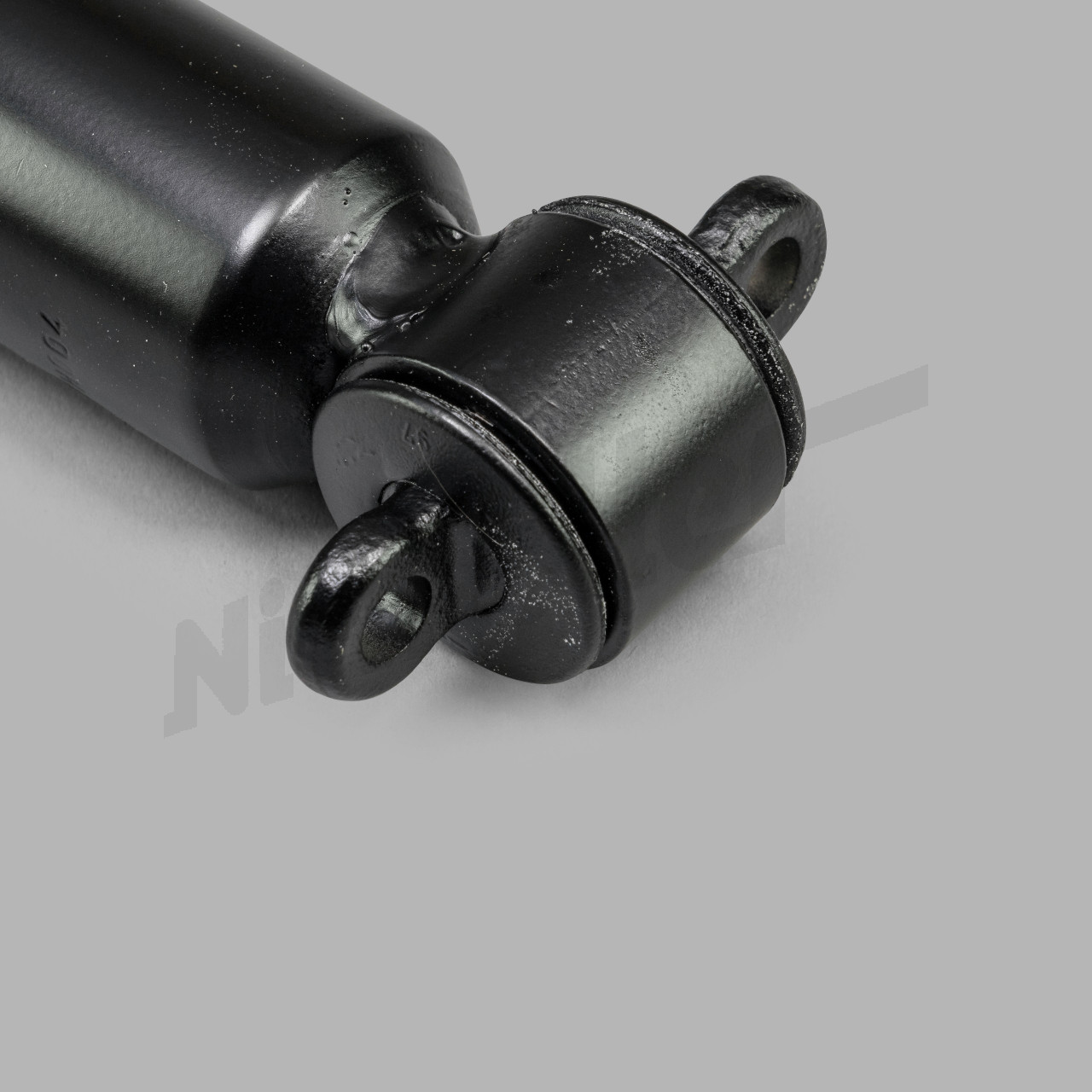 D 32 127 - Amortisseur avant