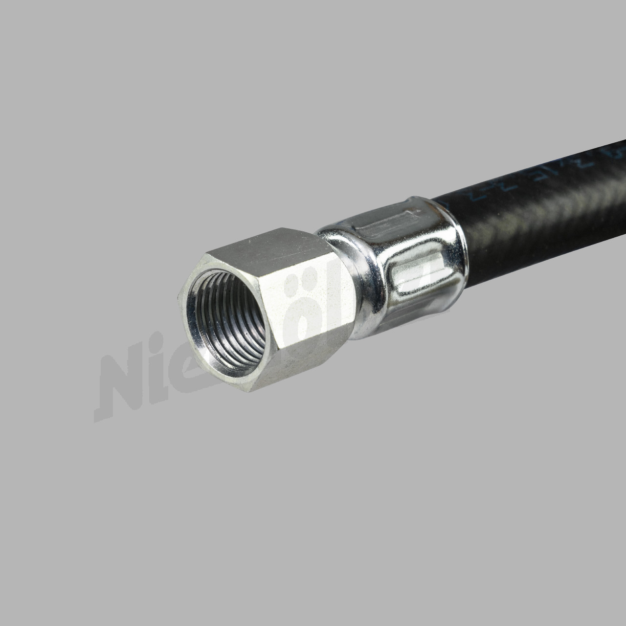 D 47 347 - Tuyau de carburant