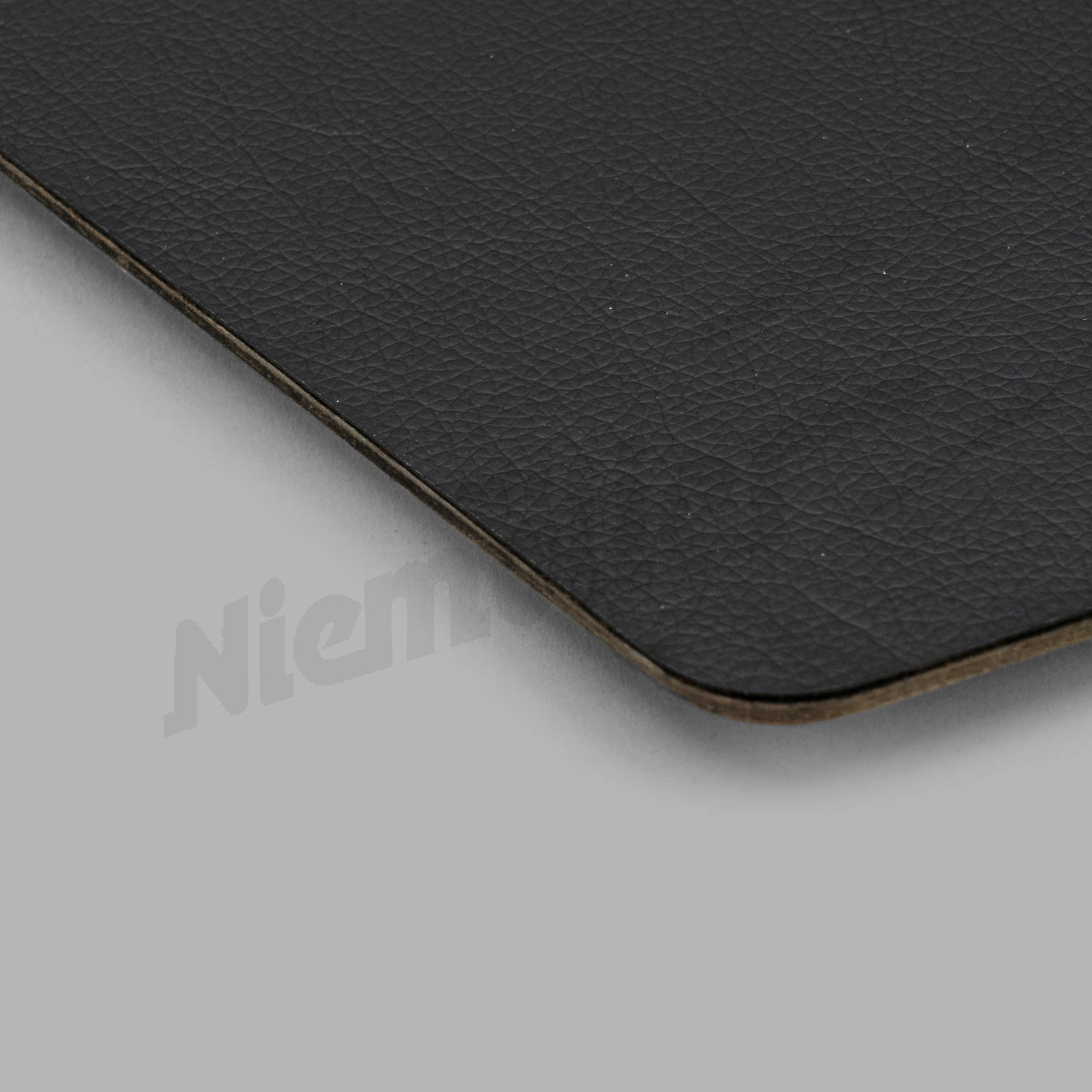 D 69 150a - Bagajdaki yan panel seti W113