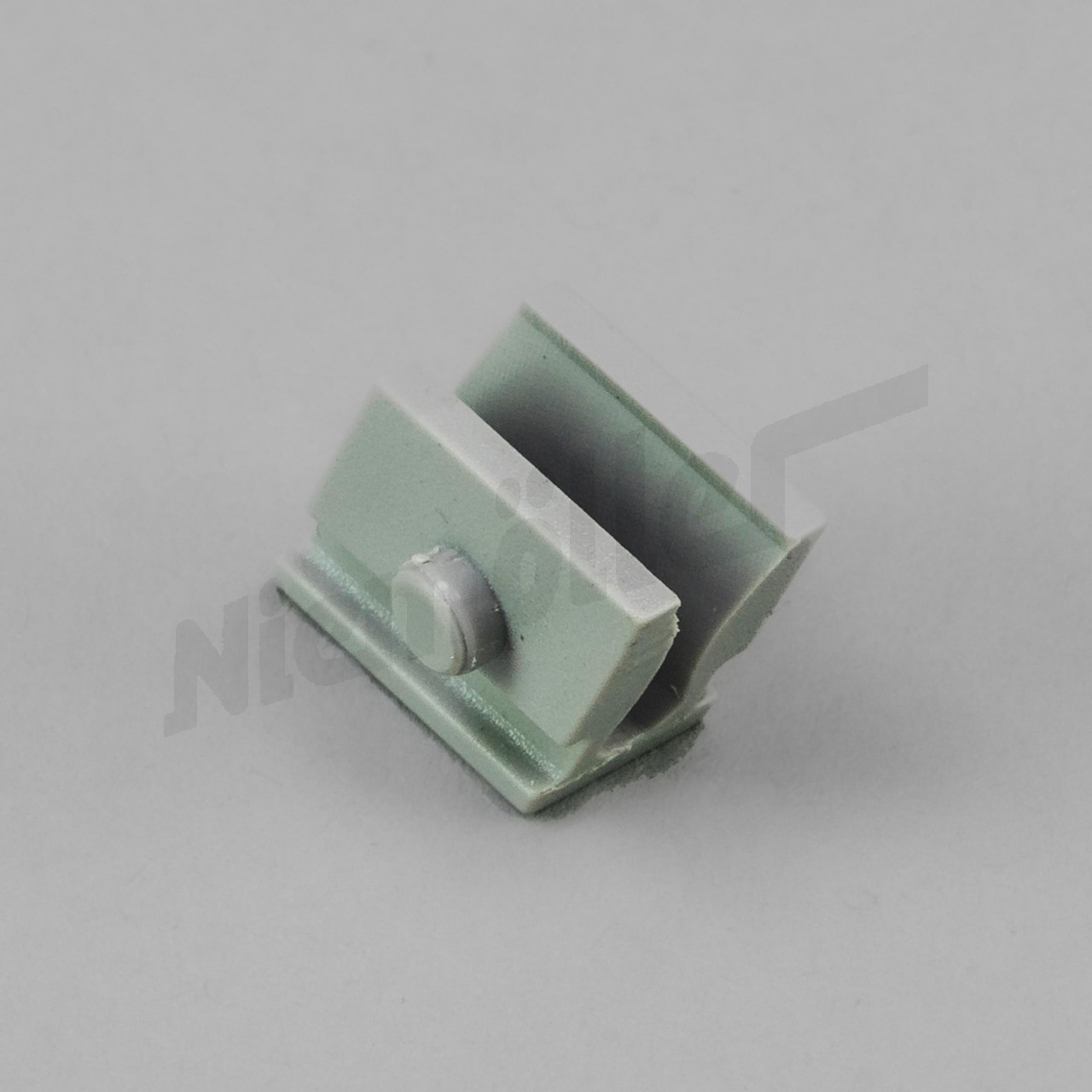 D 72 448 - Sağ arka kayar parça