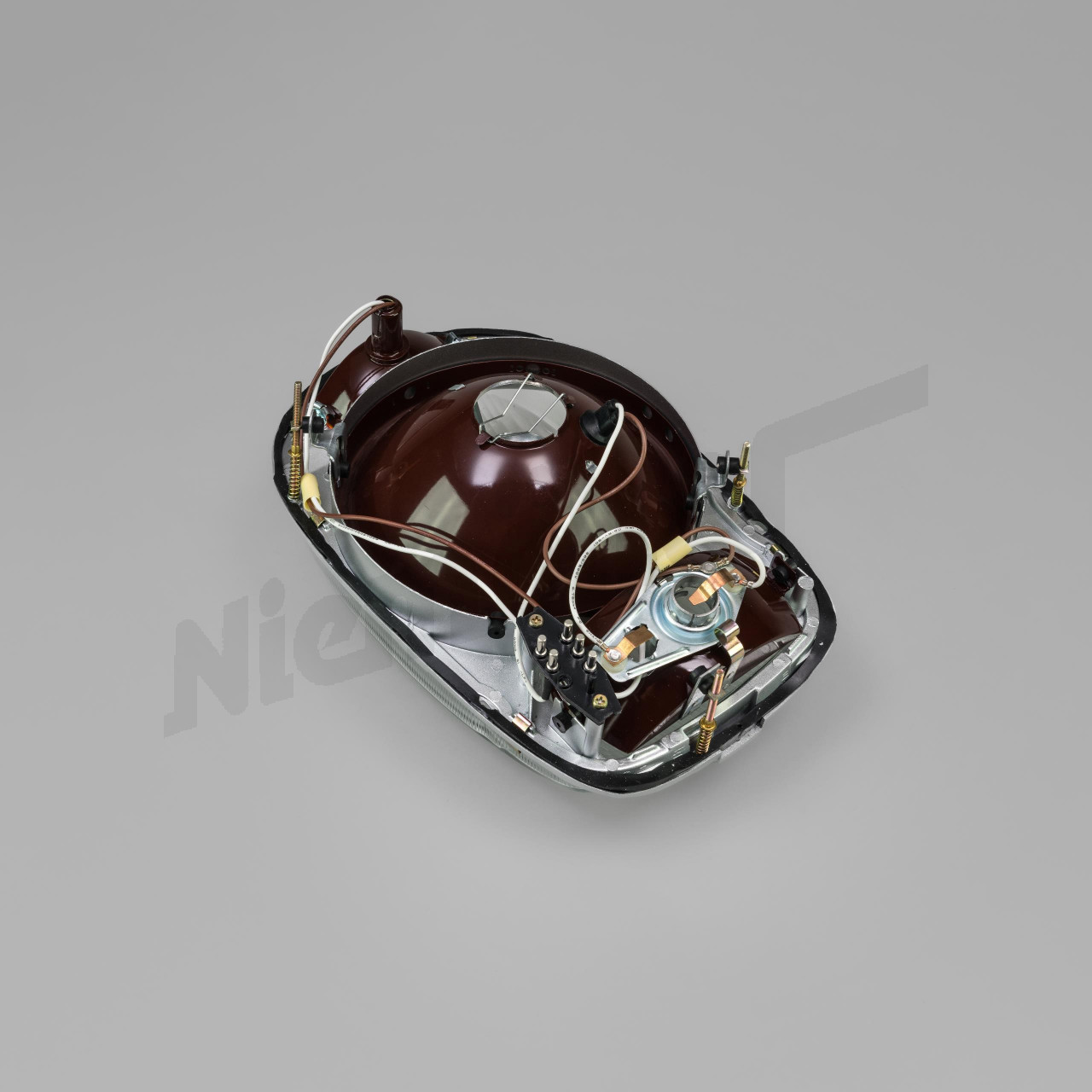 D 82 253d - headlight 113 without trim ring / repro.