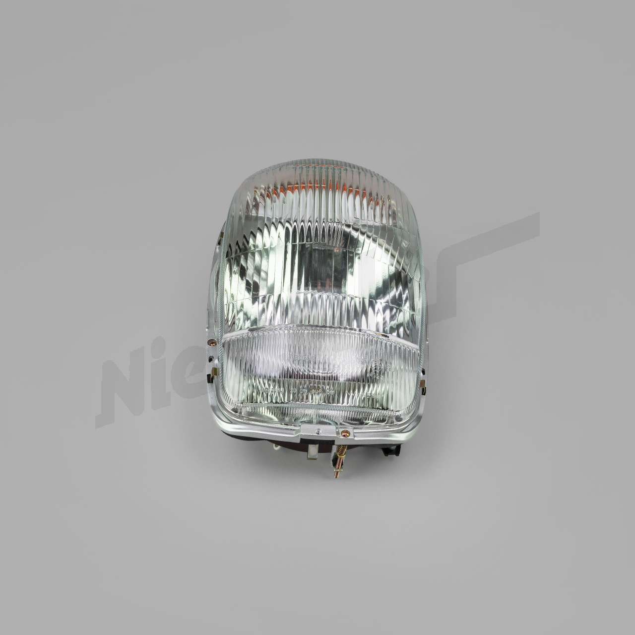 D 82 253d - headlight 113 without trim ring / repro.