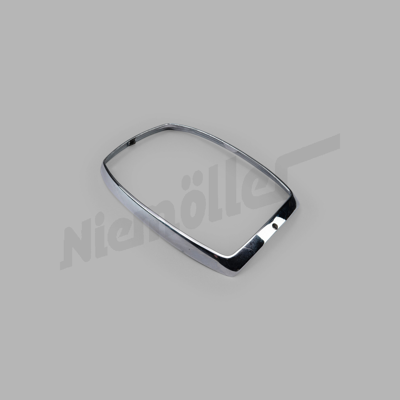 F 82 098 - Anillo de cubierta