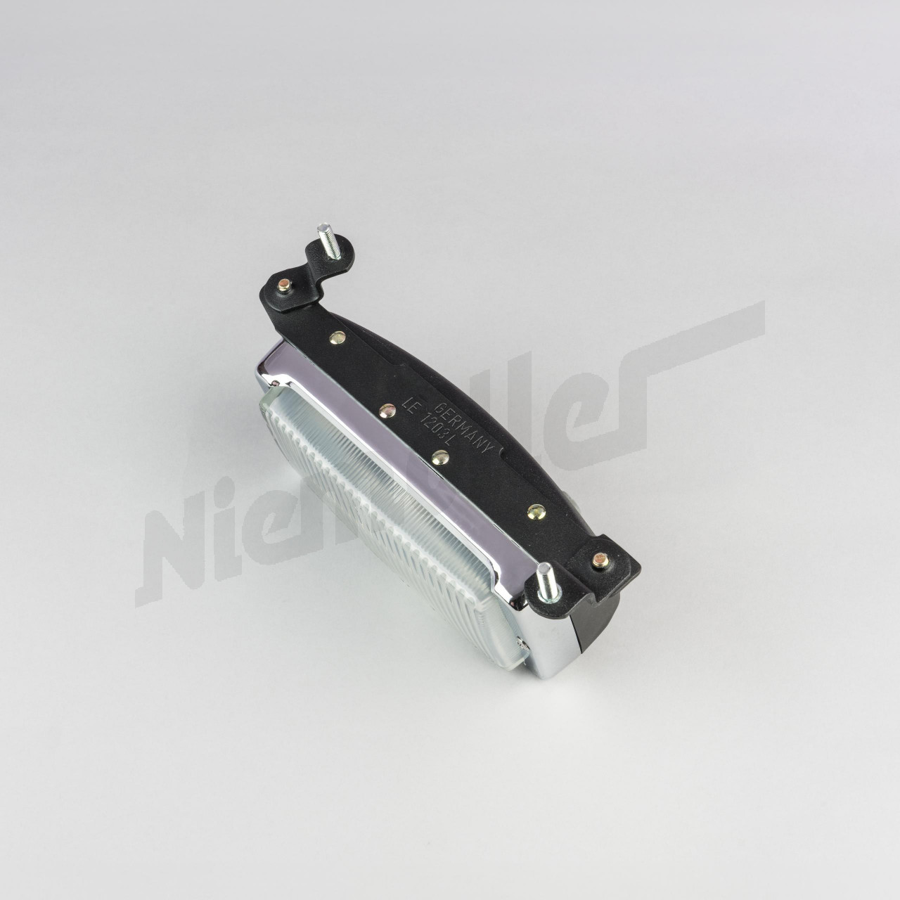 F 82 336 - Luce esterna destra