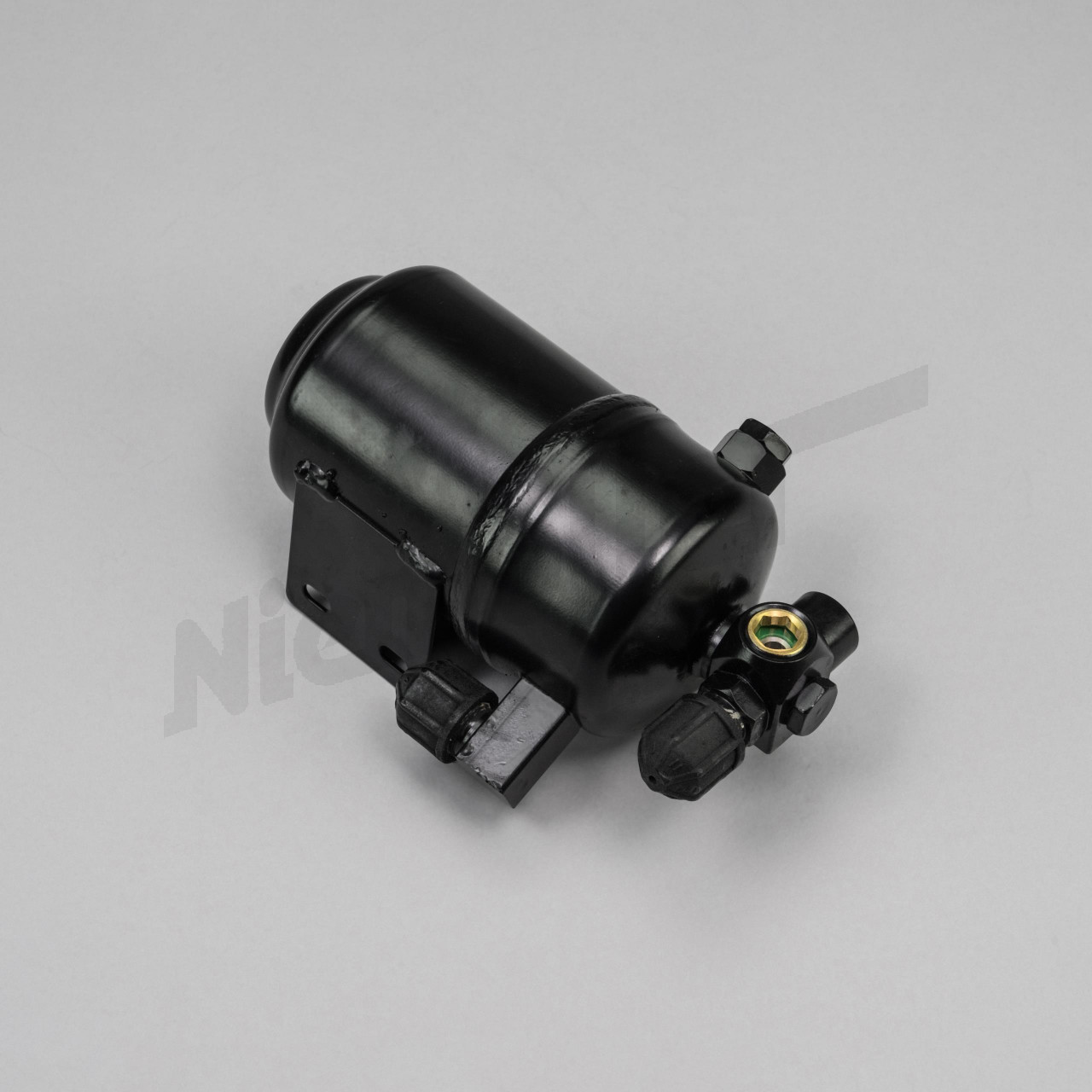 F 83 225 - Contenedor