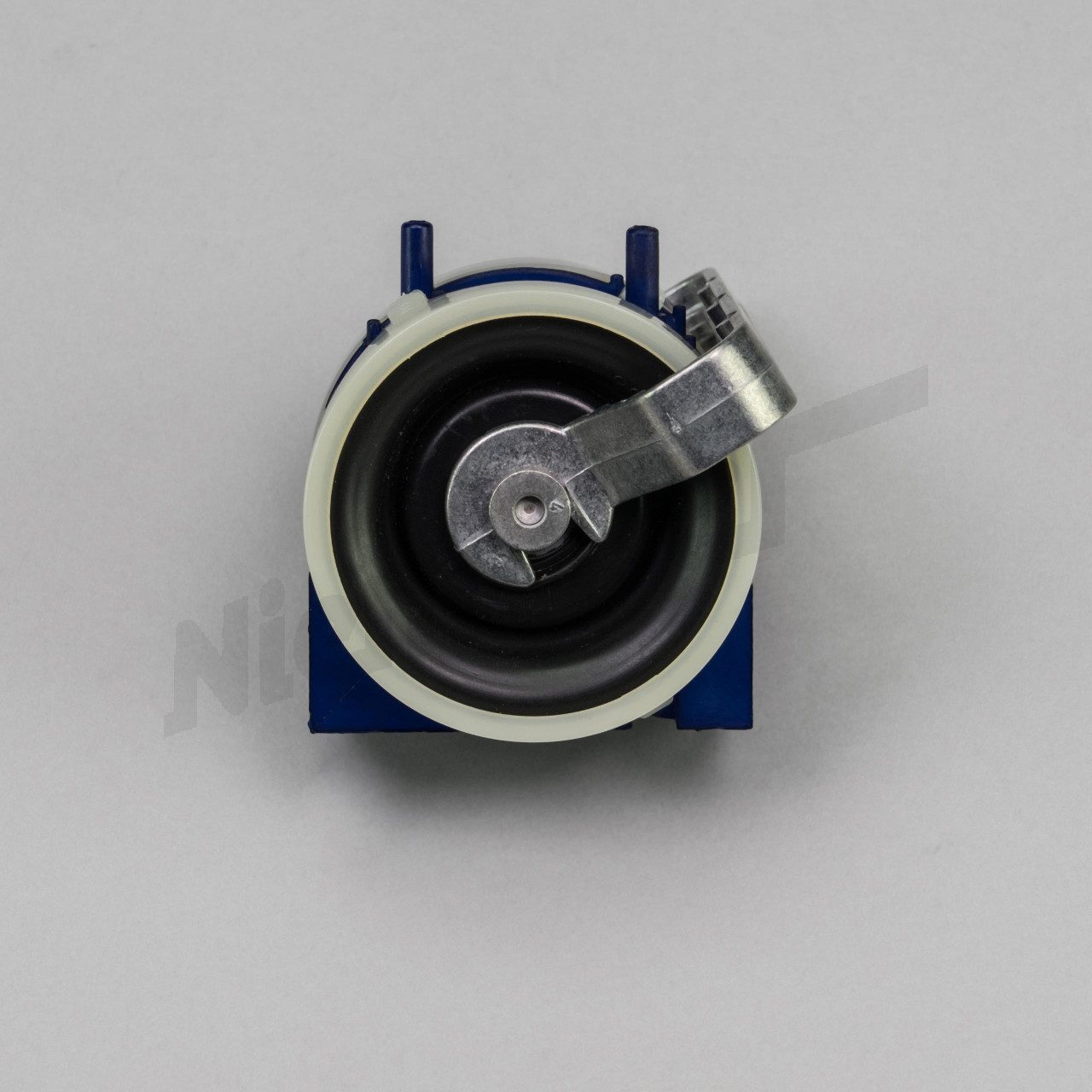 F 83 243 - Element