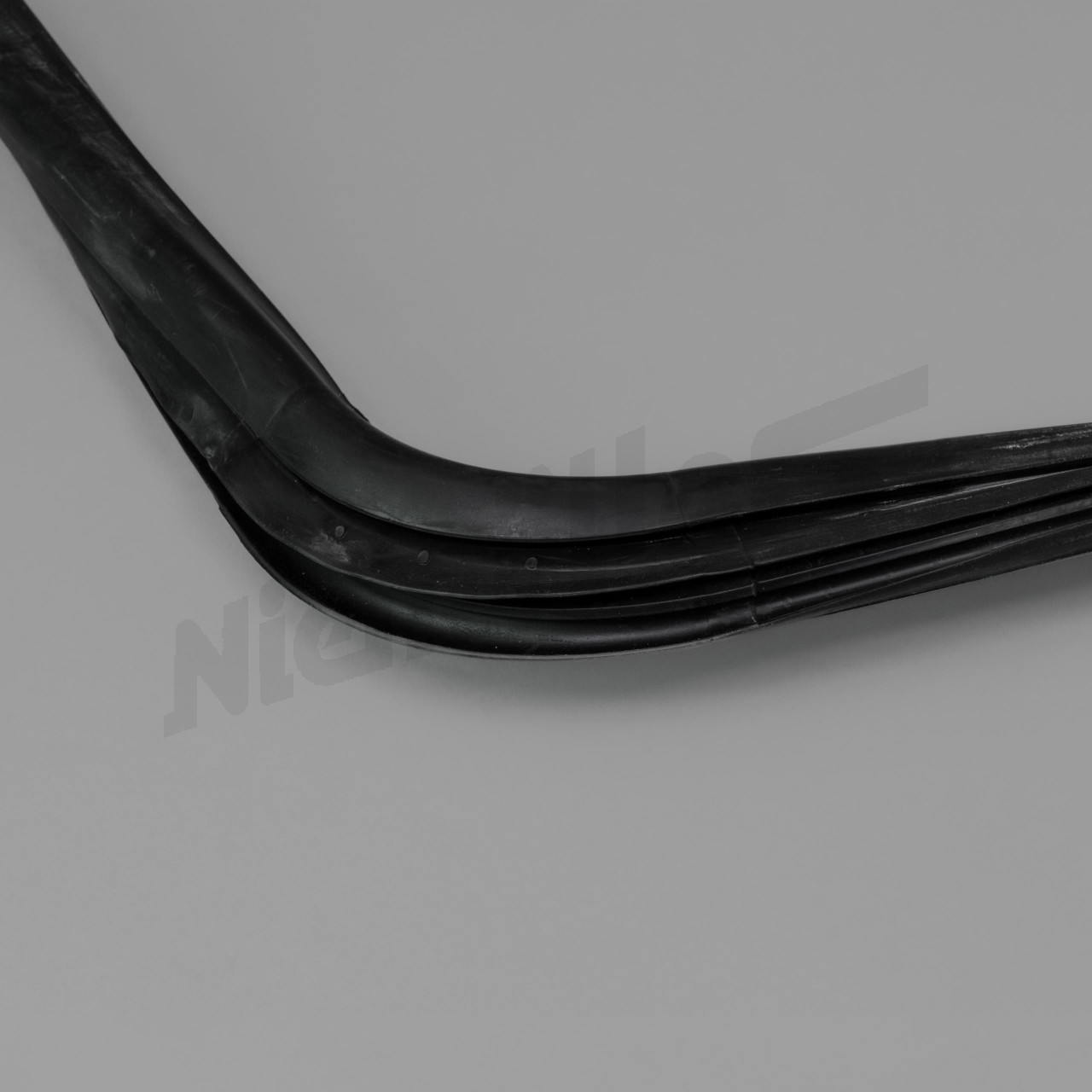 G 67 030 - Cadre d'étanchéité, lunette arrière qualité OE