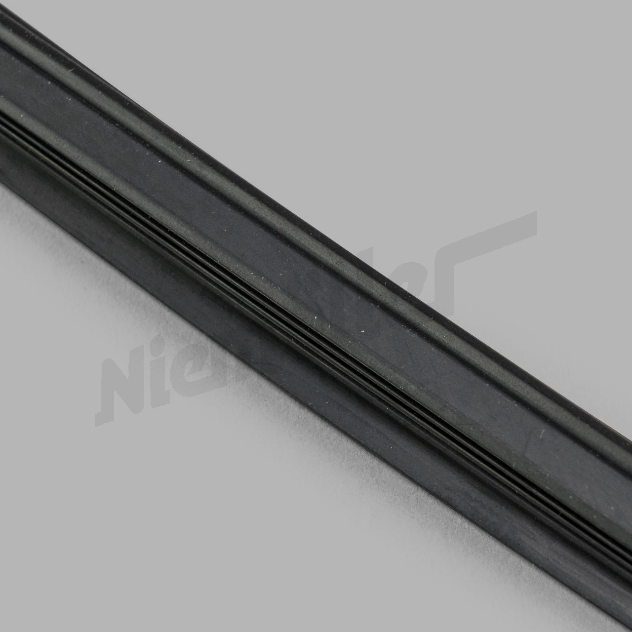 G 78 002 - Guarnizione tettuccio apribile anteriore, Coupe