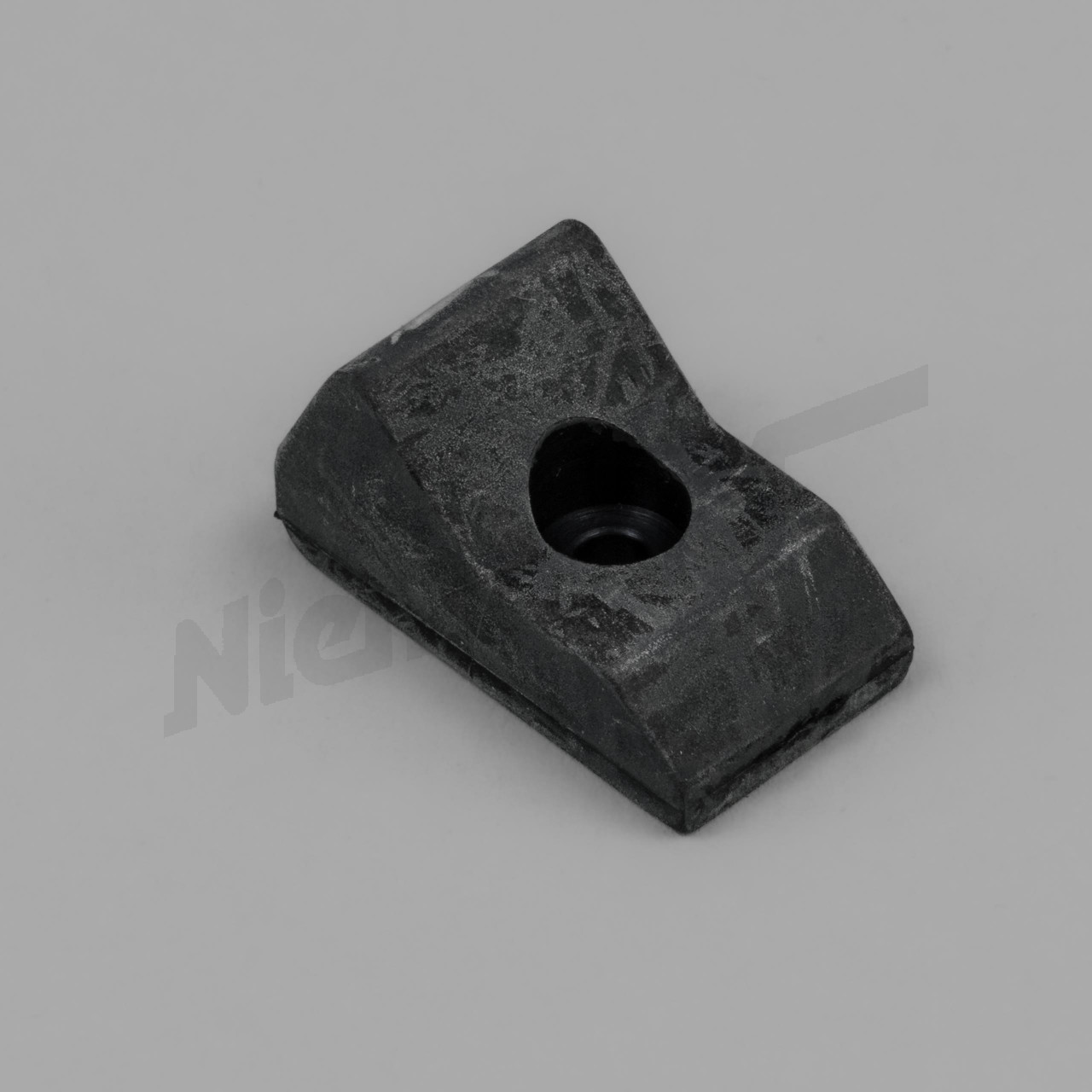 G 88 137 - Tampons en caoutchouc