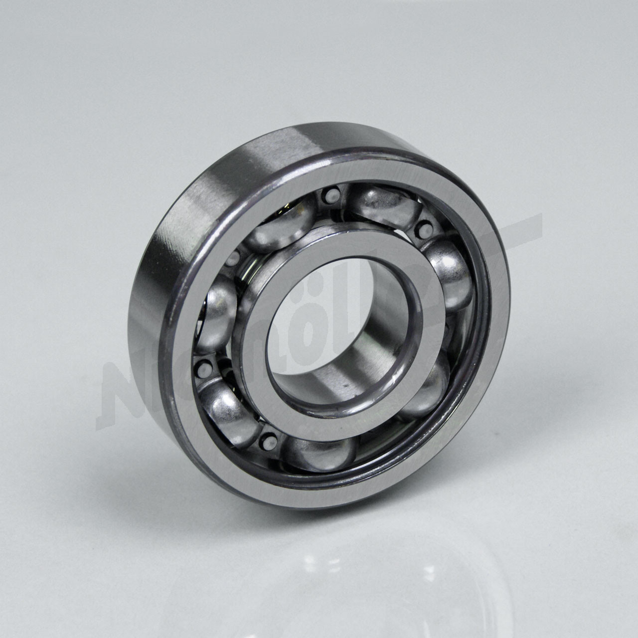 A 26 020 - Roulement à billes à gorge profonde sur l'arbre intermédiaire