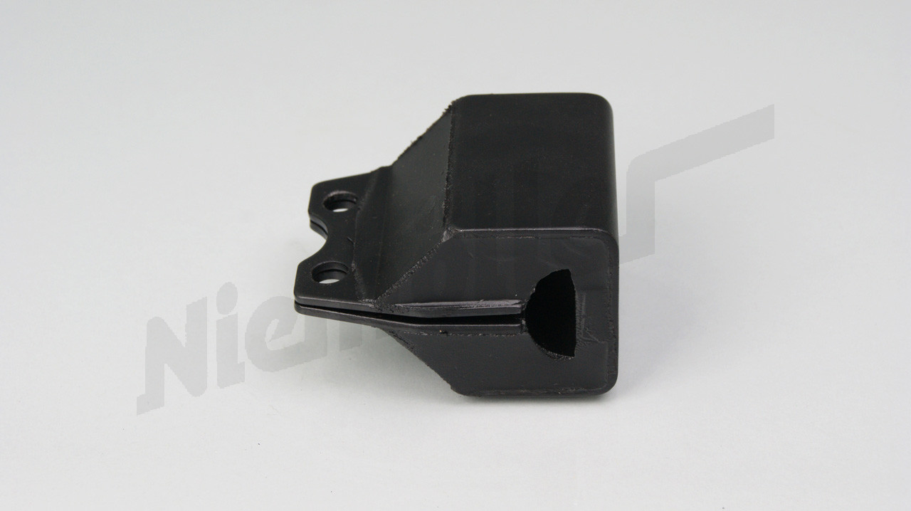 A 41 042 - Arbre à cardan avec palier en caoutchouc