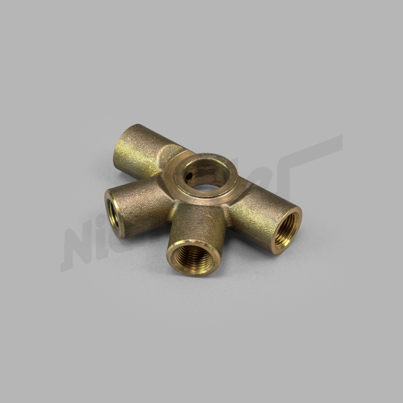 A 42 119 - connector for master brake cylinder ( to