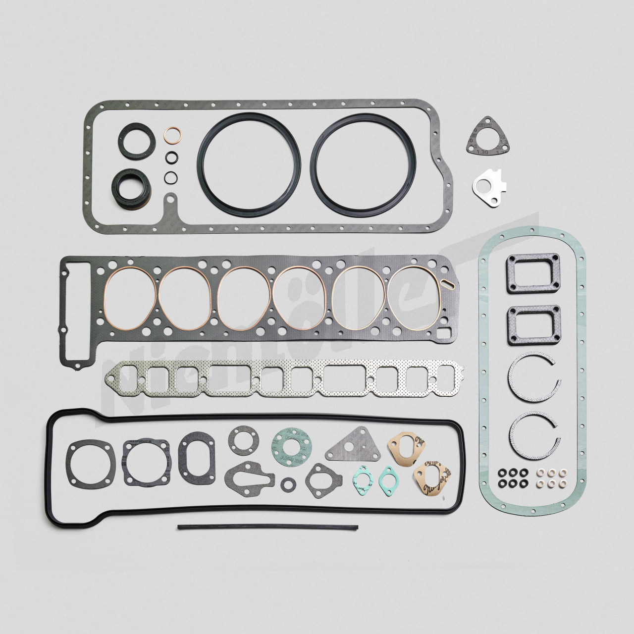 B 00 001 - Engine gasket kit 300