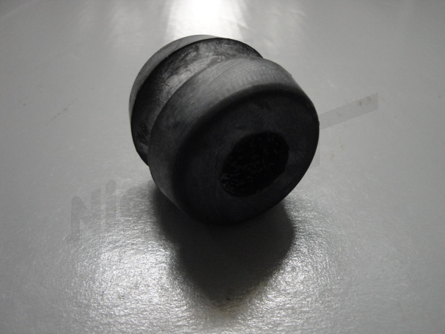 B 32 117 - Gummilager hinten