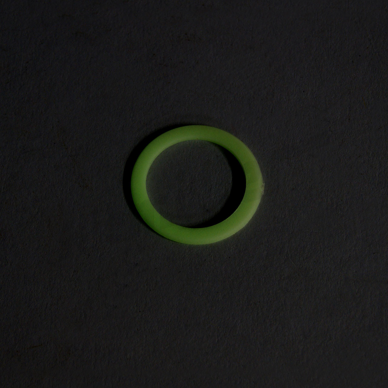 B 54 298 - luminous ring 14,5x23,5x1,6mm