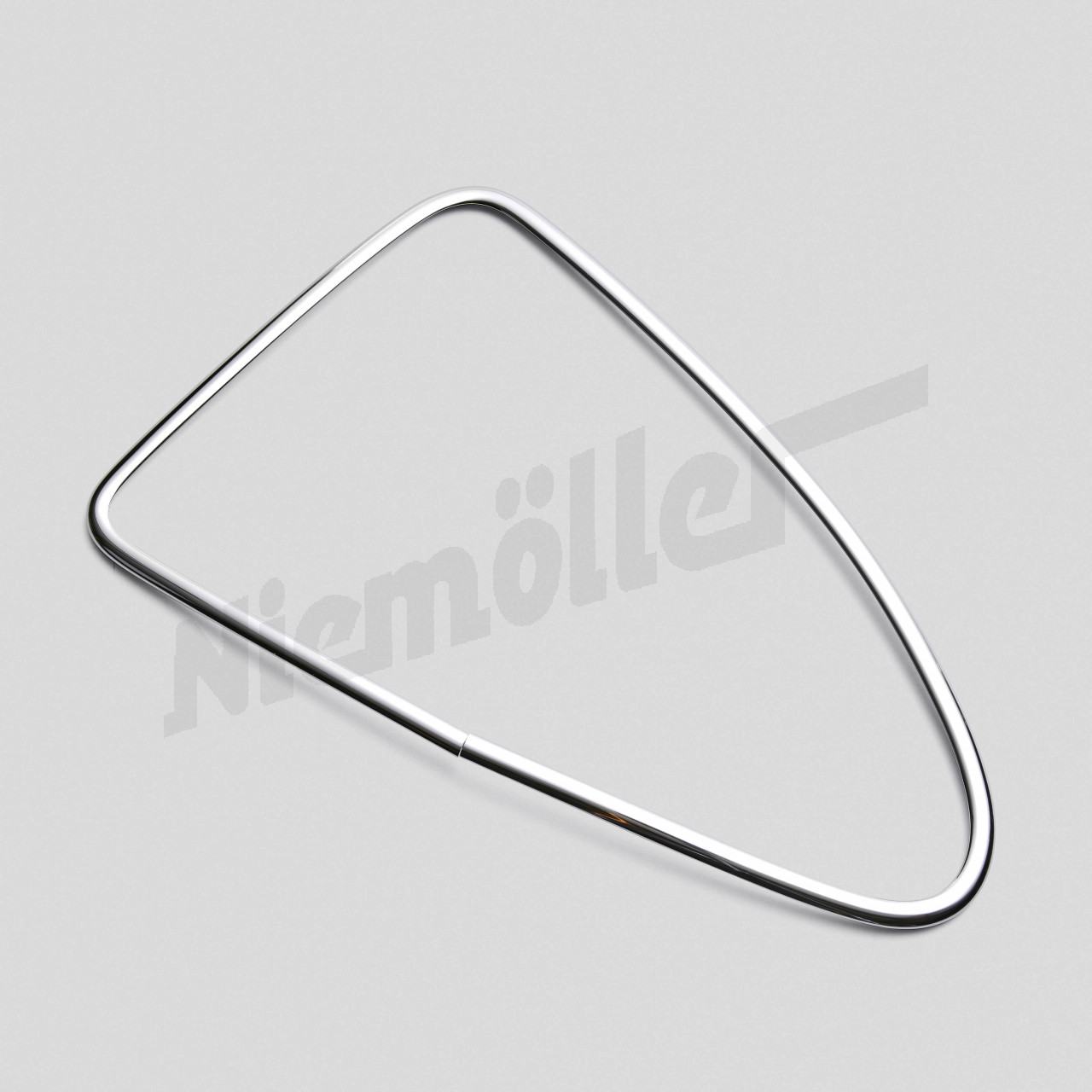 B 67 086 - Pozostawiono ozdobną ramkę na szybę boczną