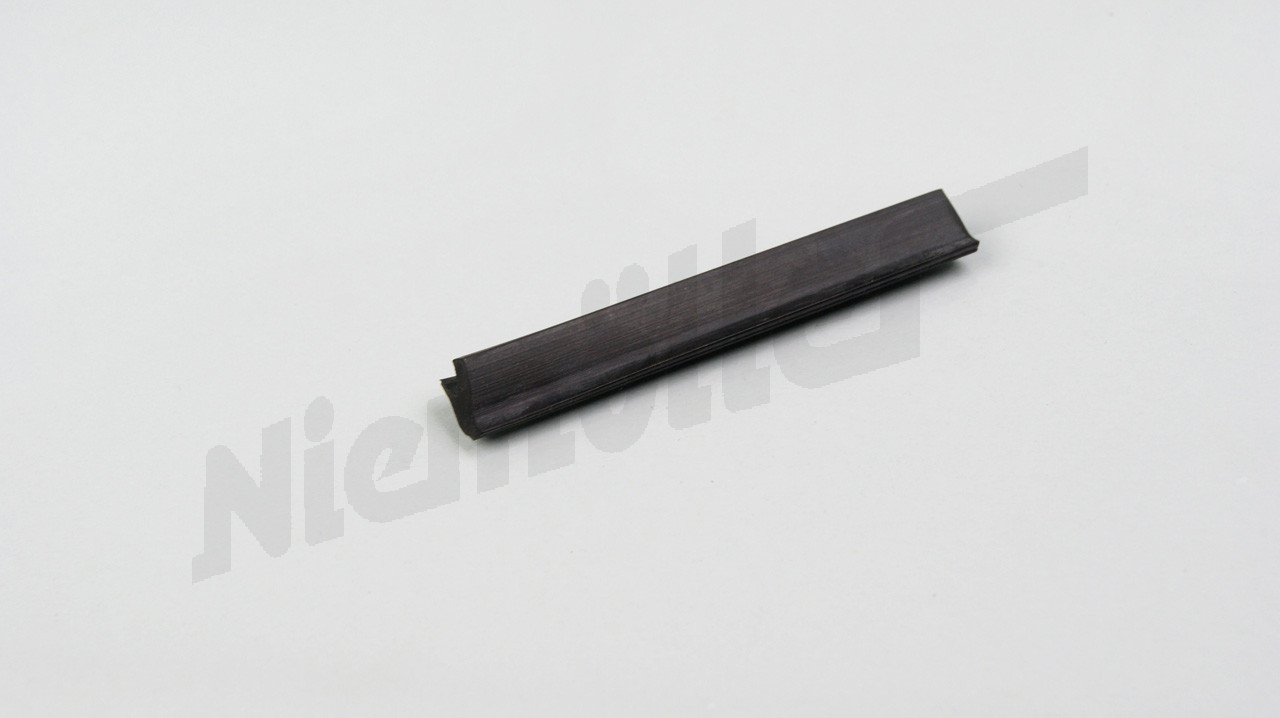 B 72 254 - rubber seal sold per meter