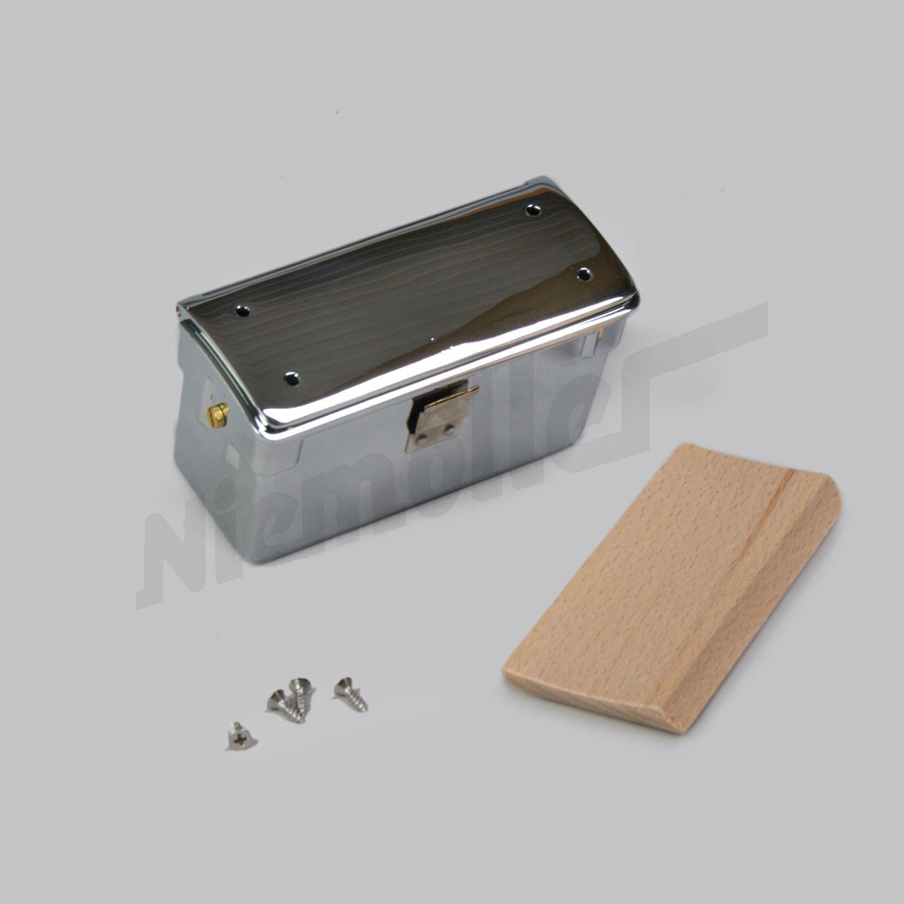 B 81 148 - Döner tabanlı kül tablası (kapaksız ahşap kapak!)