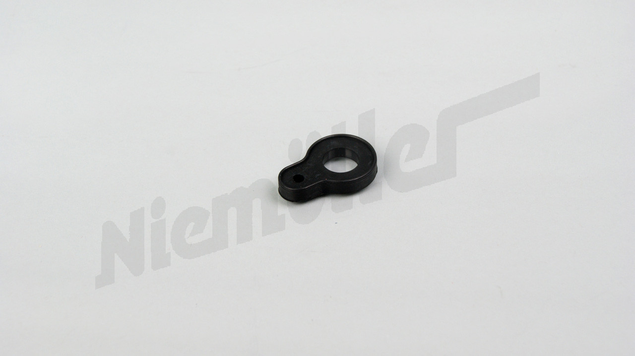 B 82 066 - rubber underlayer for chrome cap