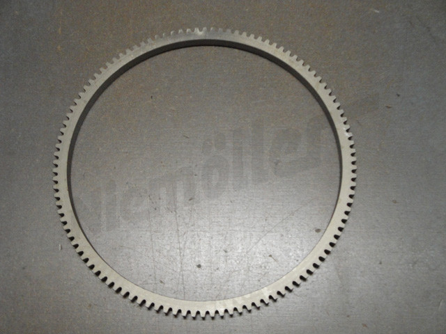 C 03 113 - Anlaßzahnkranz, Hydrak 108 Zähne