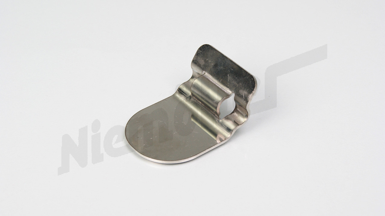 C 14 039 - Exhaust manifold heat flap