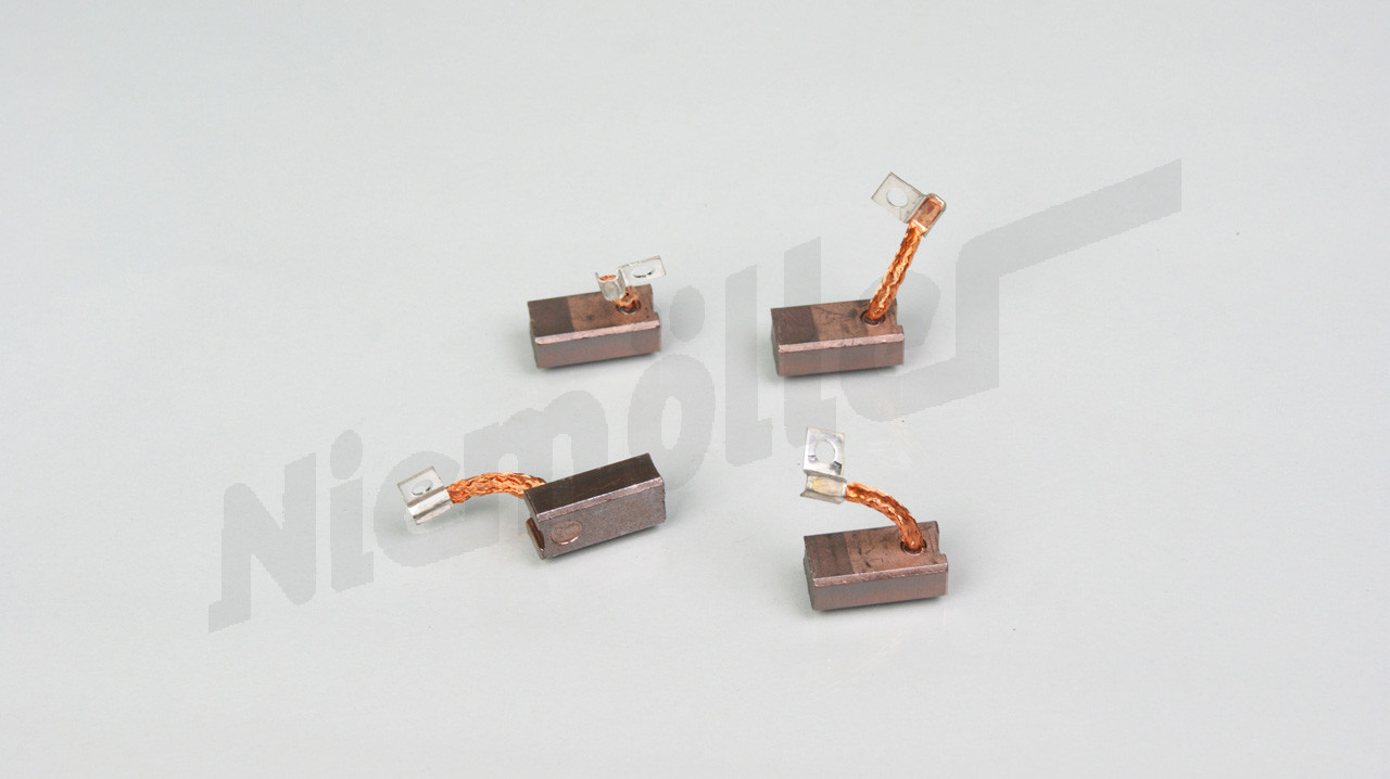 C 15 074 - Set di 4 spazzole in carbonio per il motore di avviamento