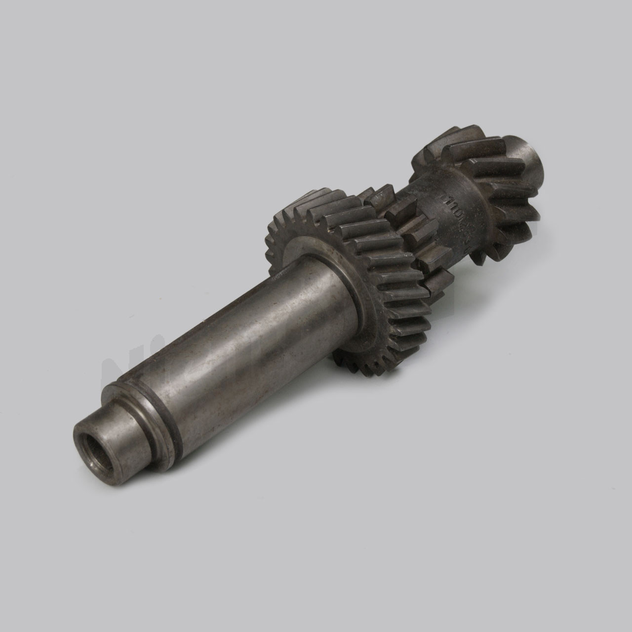 C 26 011 - Karşı mil