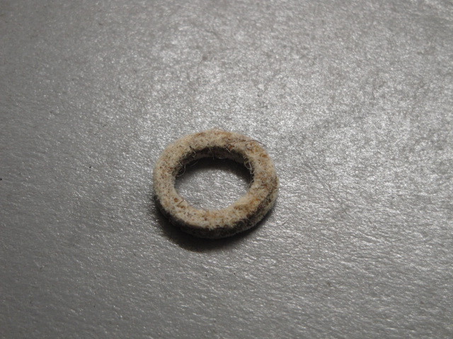 C 26 277 - Sealing ring for selector lever shaft