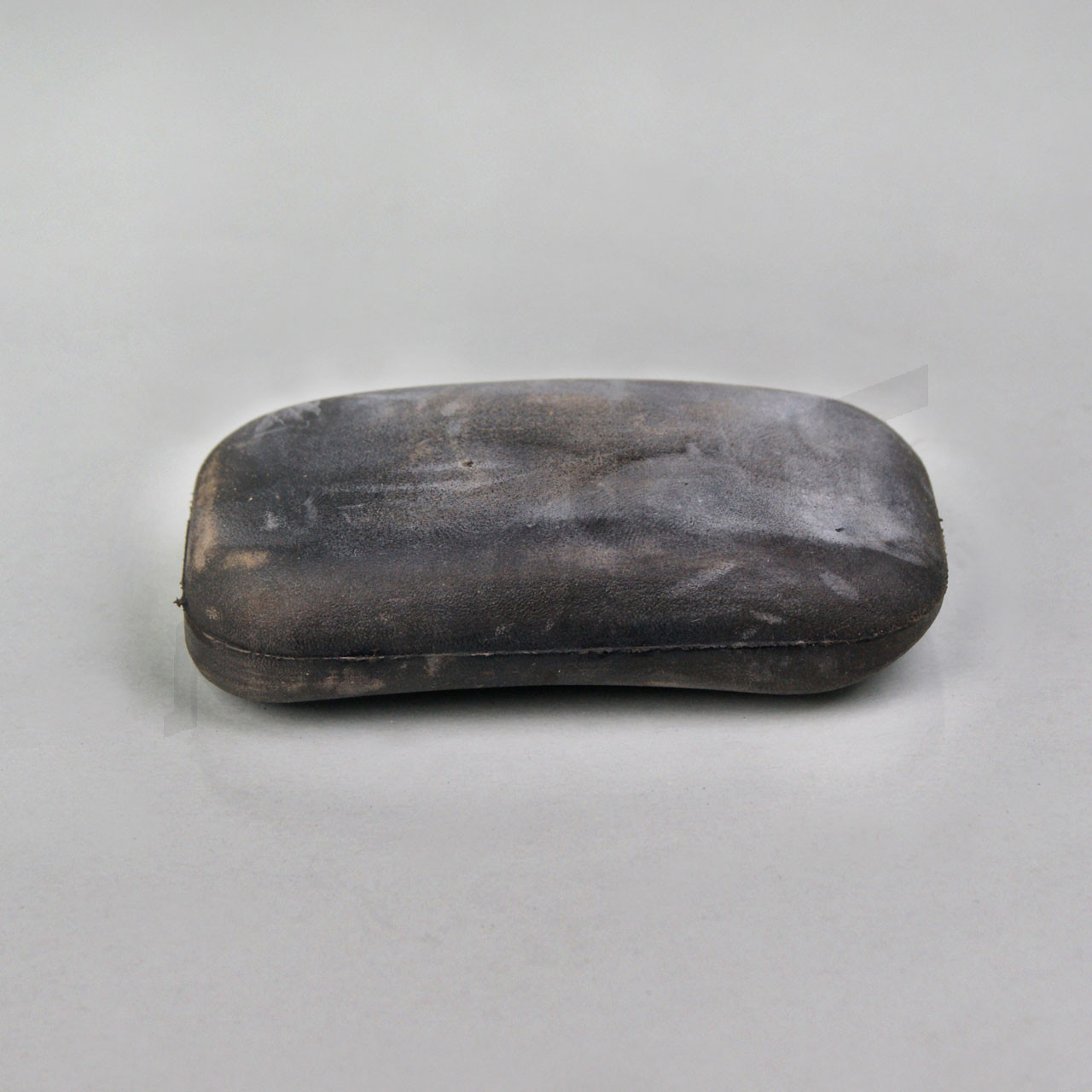 C 30 006 - Afdekking met inzetstuk voor gaspedaal