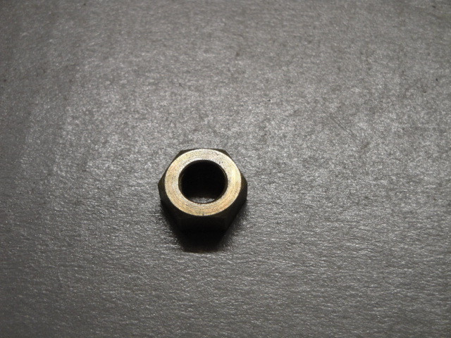 C 32 047 - Hexagon nut M9x1