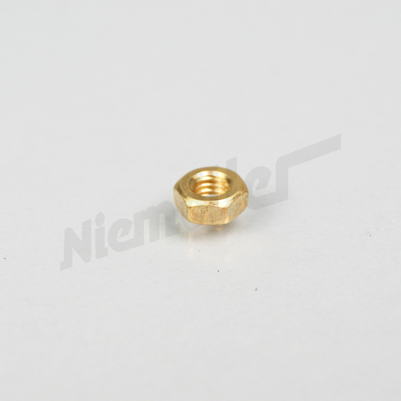 C 35 121a - Dado esagonale in ottone per asse posteriore