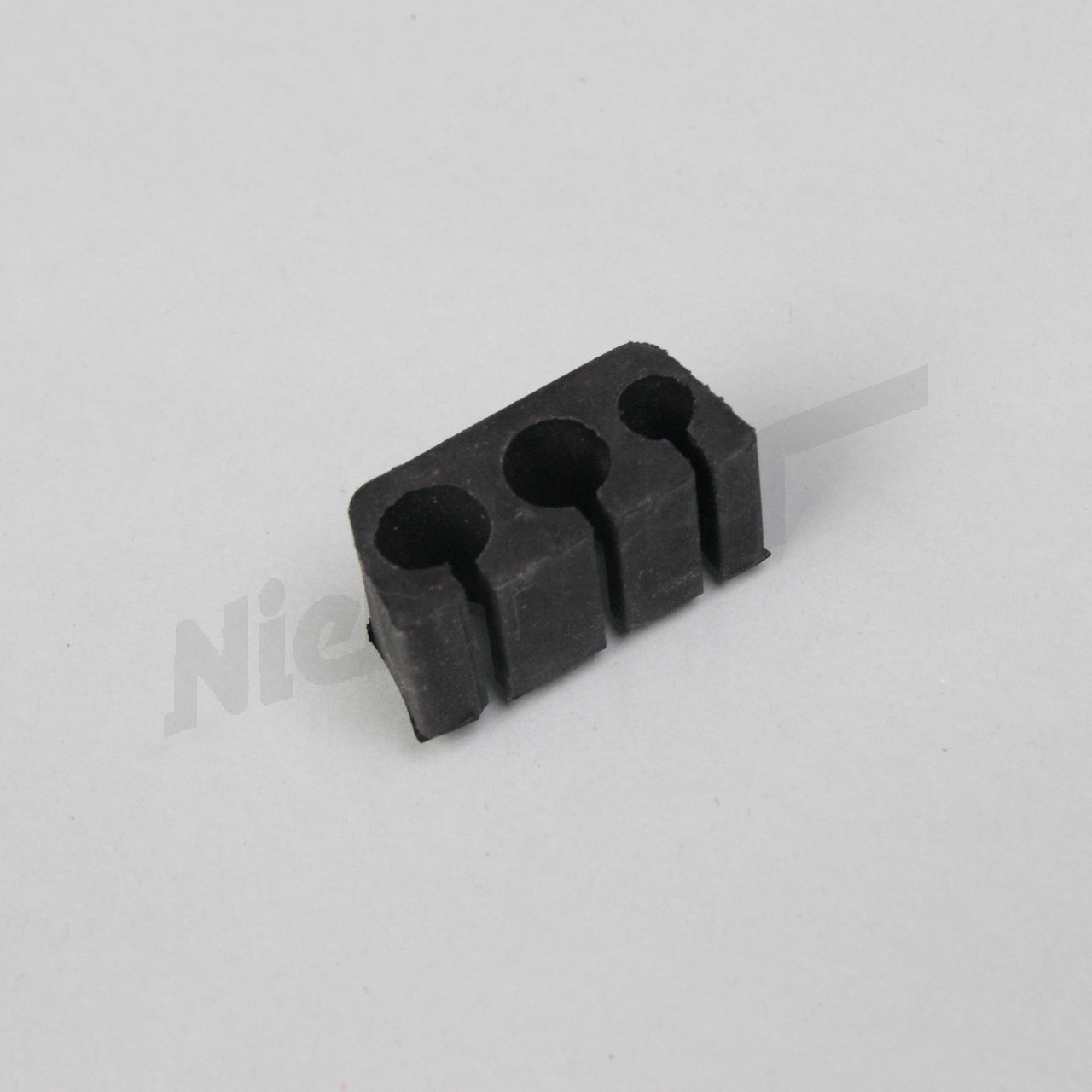 C 47 087 - Kauçuk binici 5/8/8mm 3 delikli