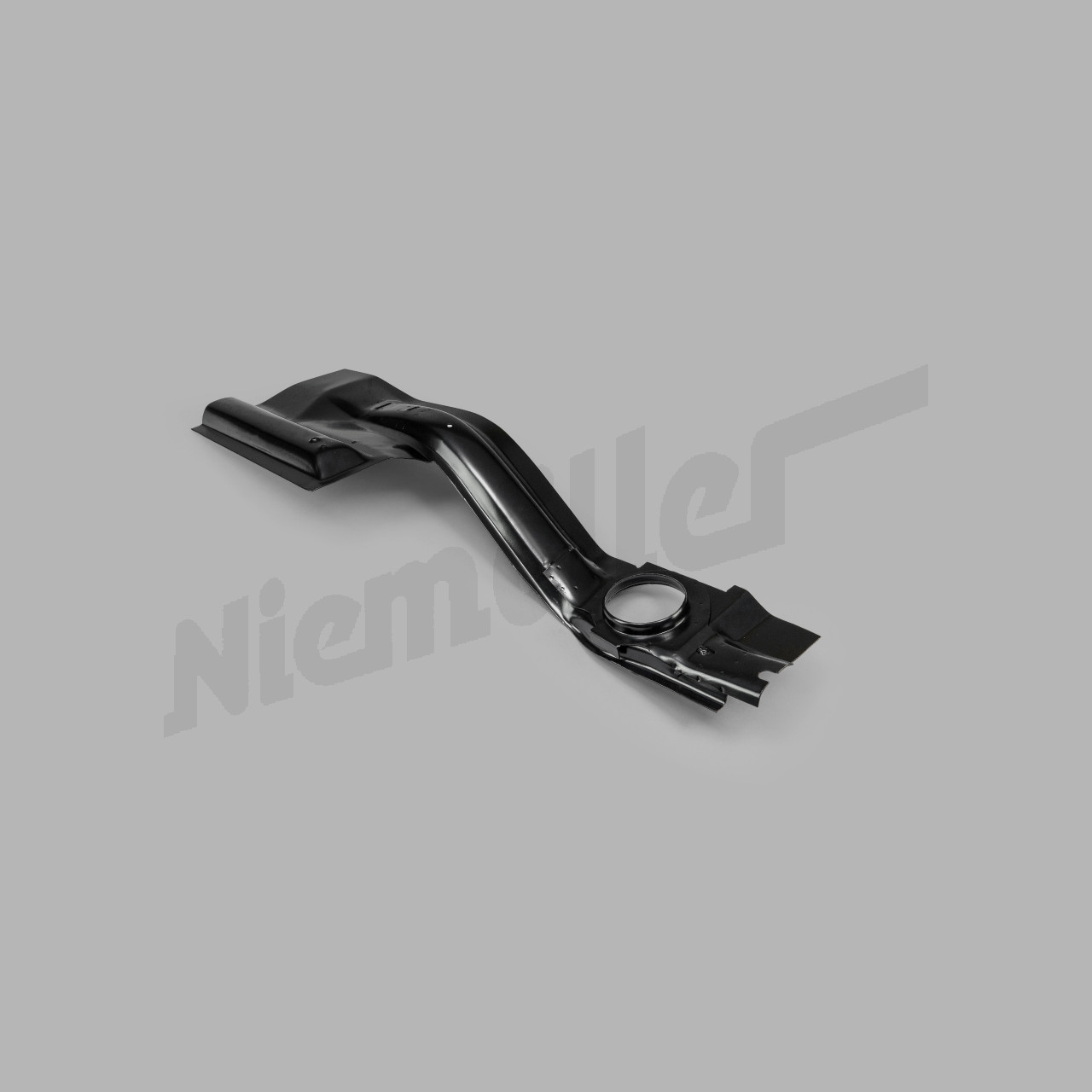 C 61 012a - Longeron arrière 1ère moitié en bas à droite