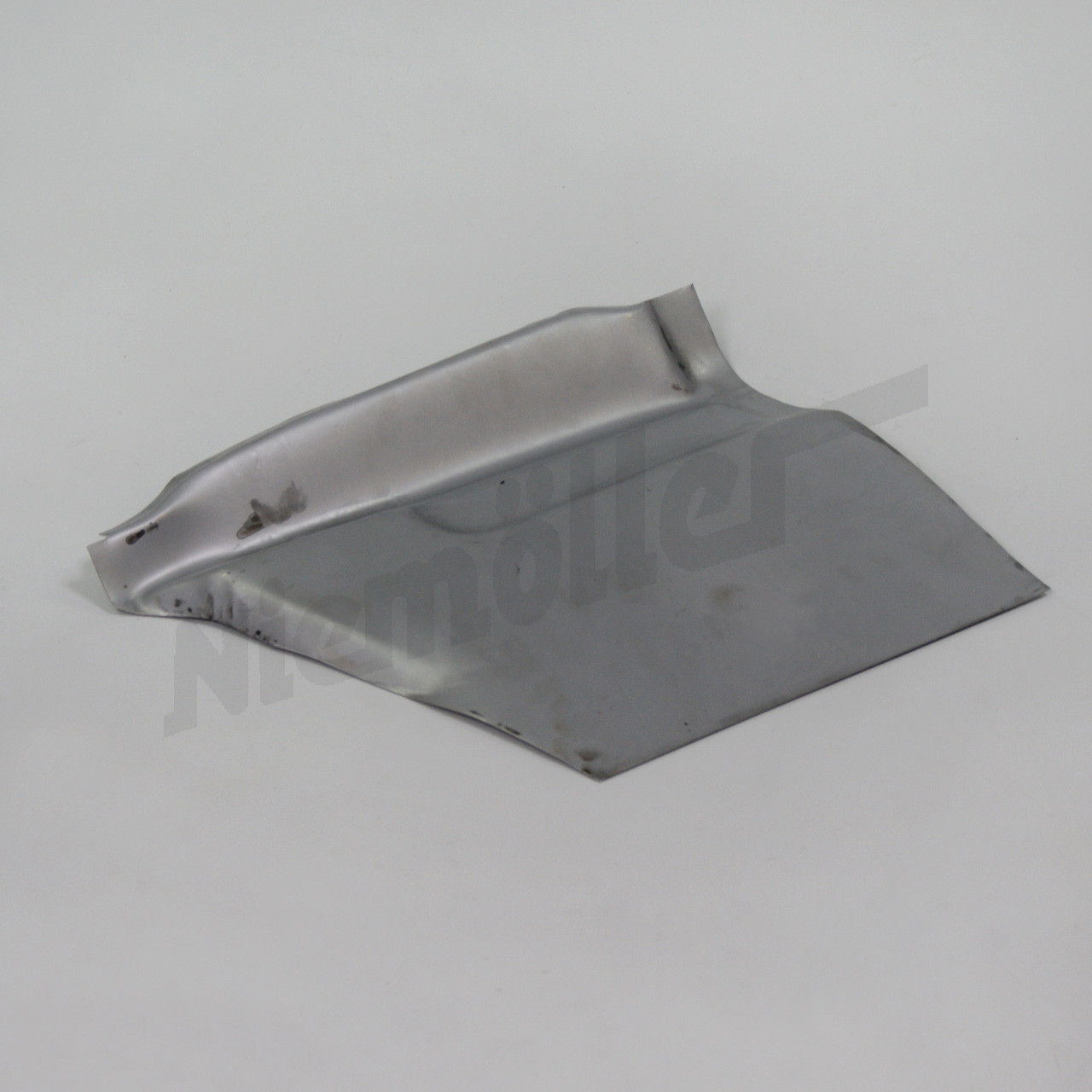 C 61 032 - Tôle de réparation fond de pédale gauche