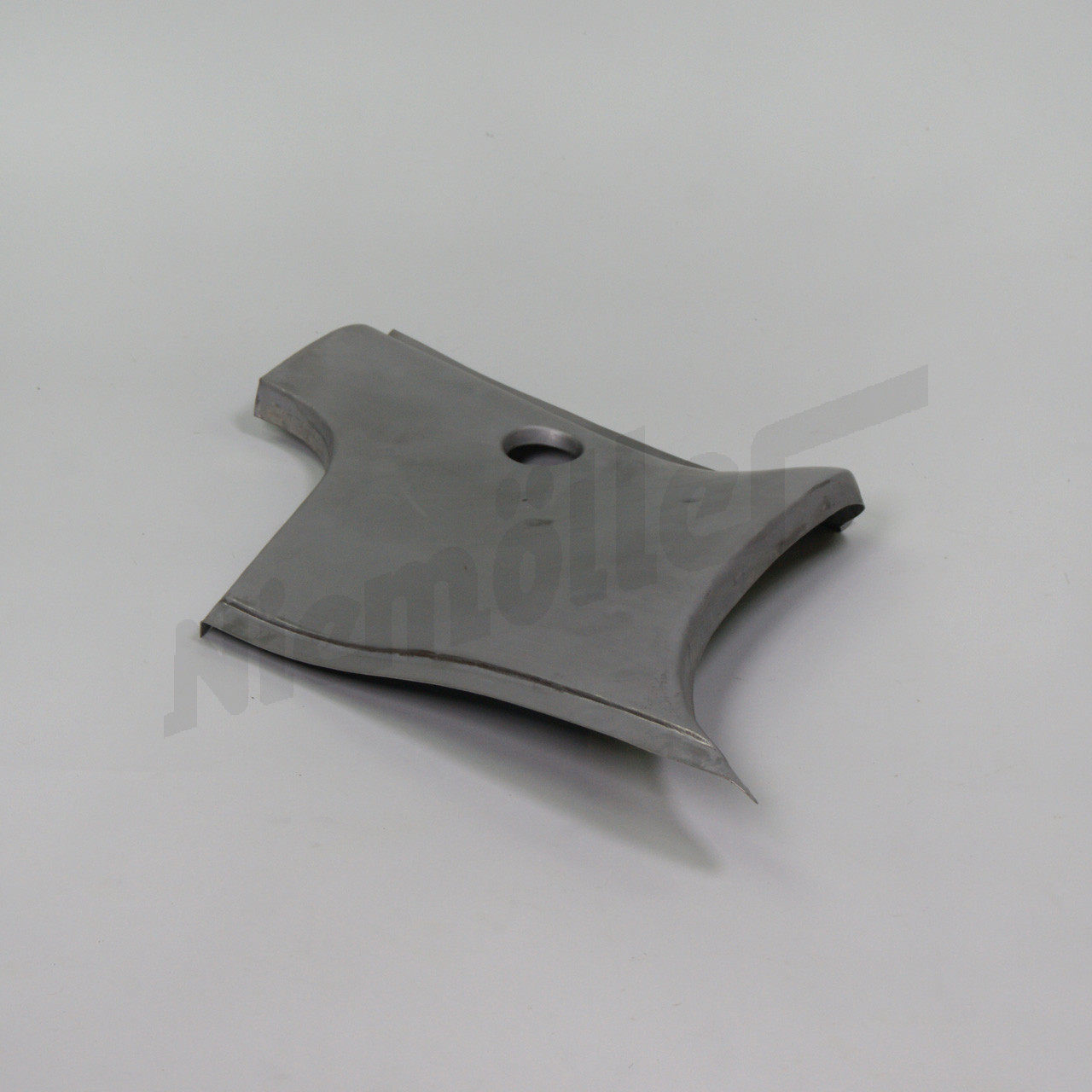 C 64 004b - Sağ arka alt kısımdaki onarım paneli