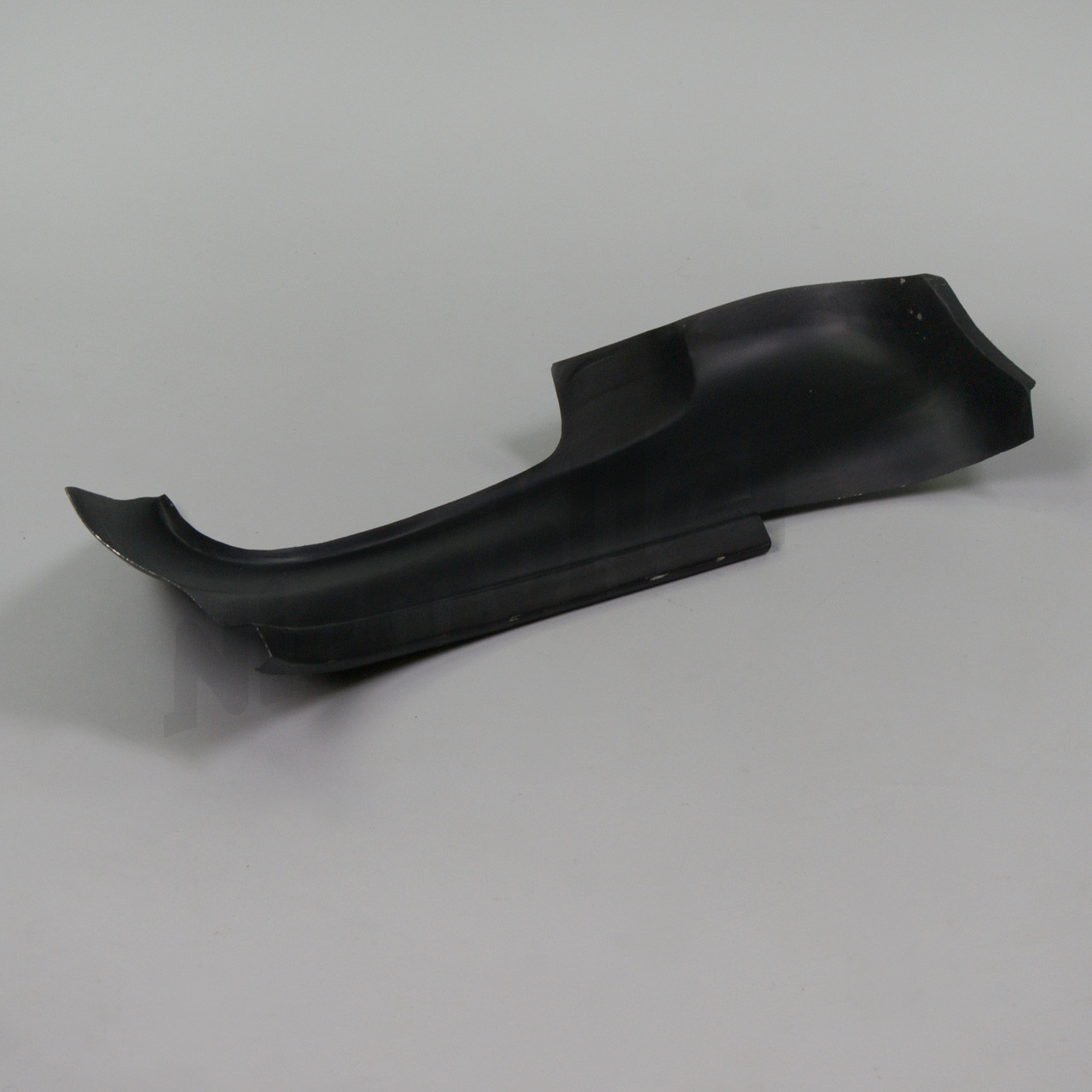 C 64 021 - rear fender LHS 220S/SE/C. 3 parts